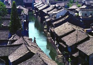 关于瑞士酒店管理的问题，